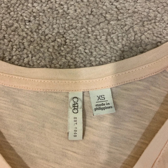 Cato Top - Picture 3 of 4